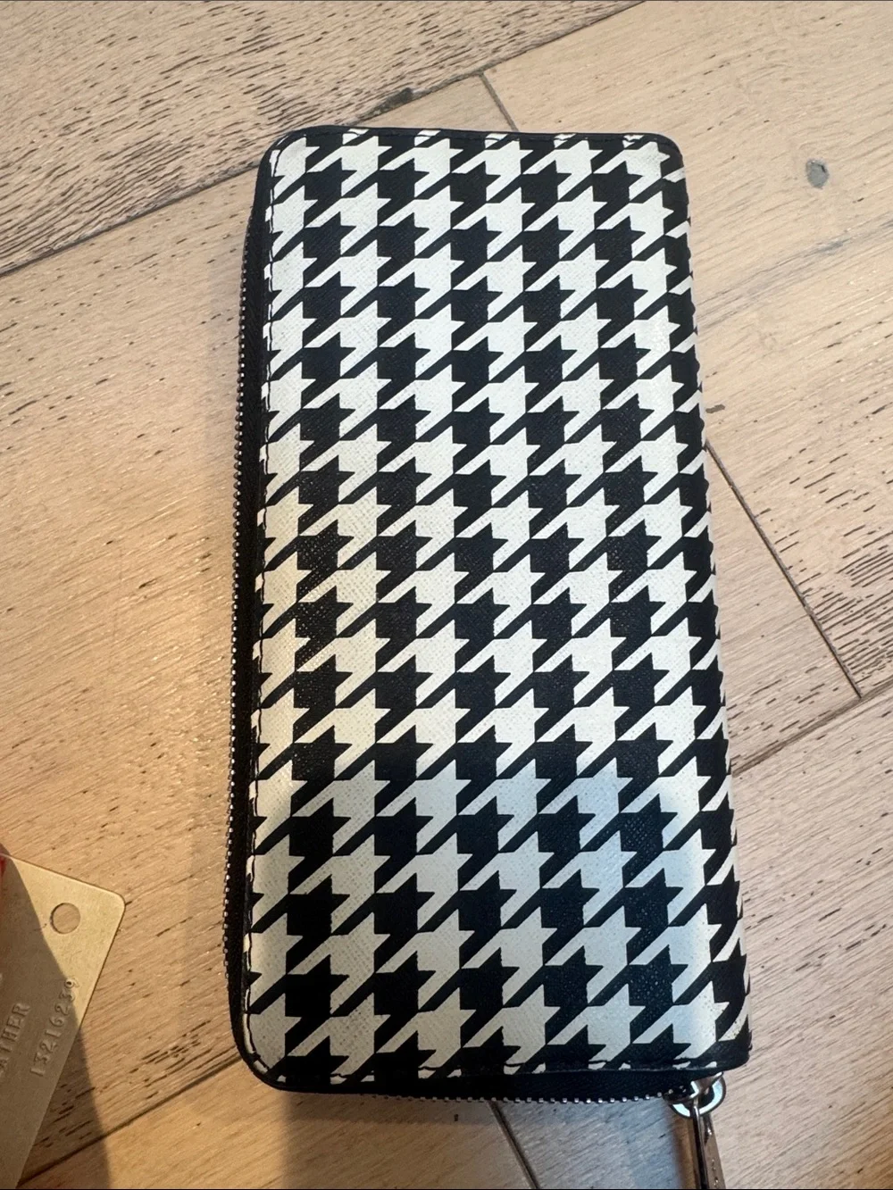 MICHAEL KORS Houndstooth Zip Around Leather Envelope Wallet